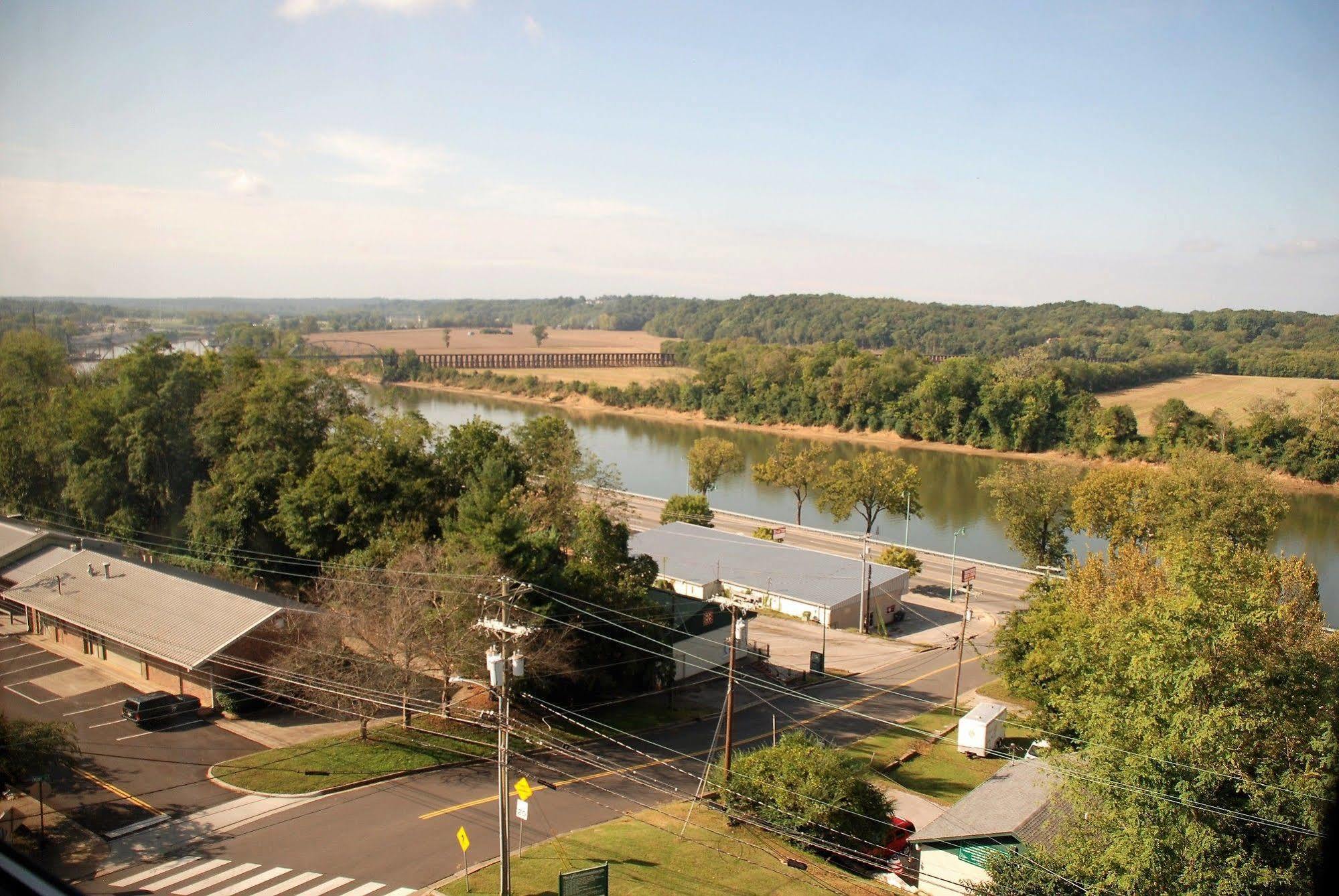 Doubletree By Hilton Clarksville Riverview Eksteriør bilde