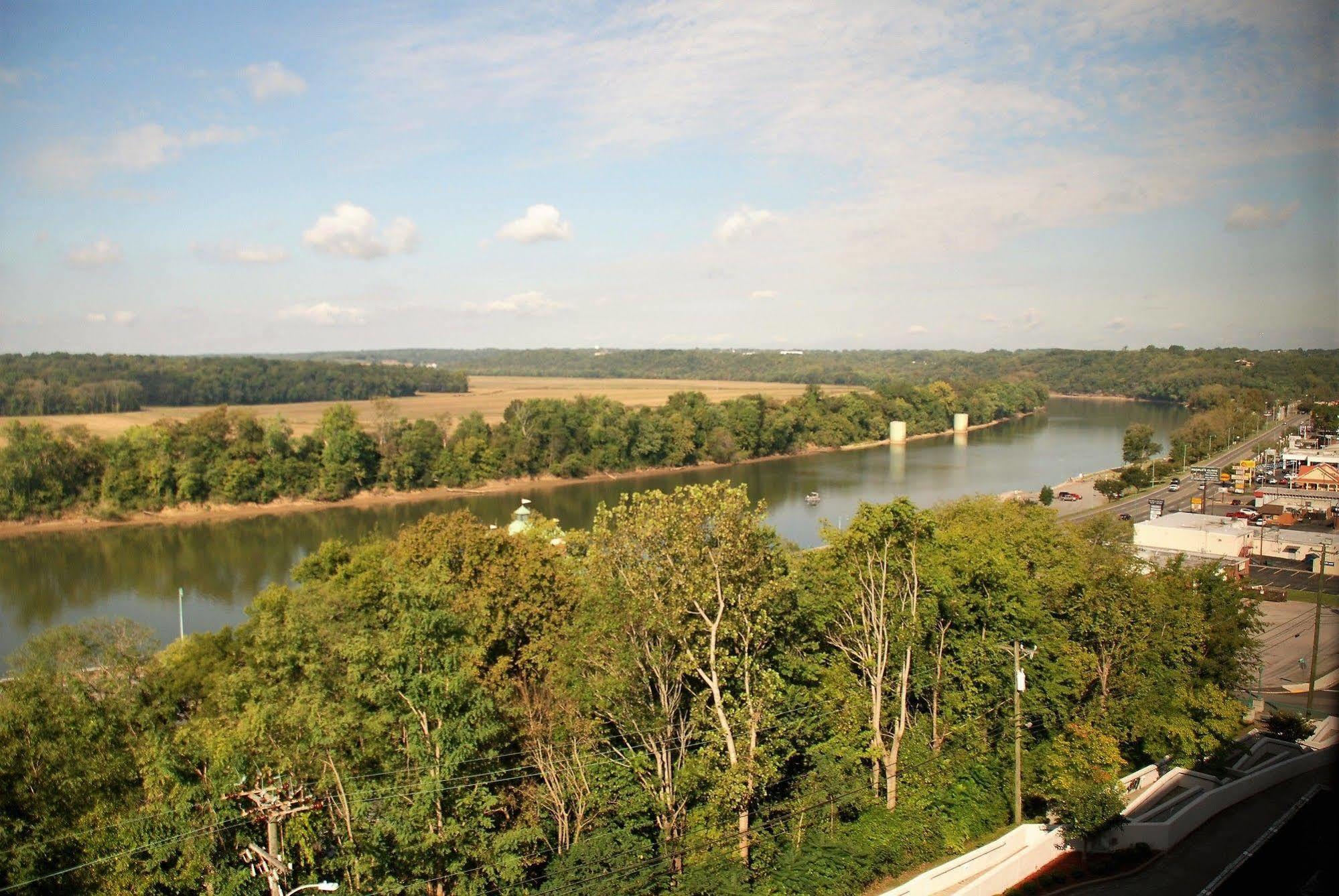 Doubletree By Hilton Clarksville Riverview Eksteriør bilde